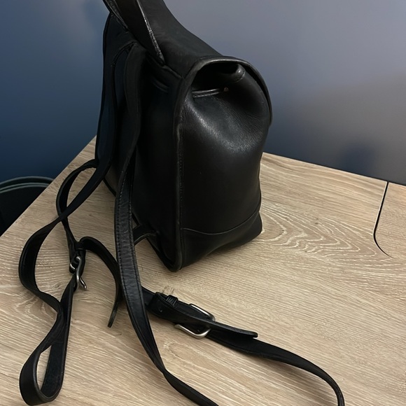 Vintage Coach Black Leather Mini Backpack 9960 - Picture 8 of 14